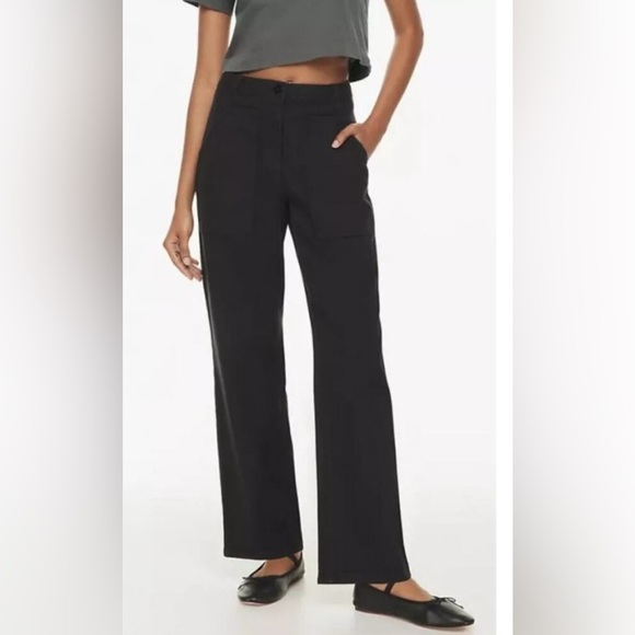 Aritzia Pants - Wilfred Free Aritzia Black High-Rise Utility Straight Leg Jeans Pants Women’s 2